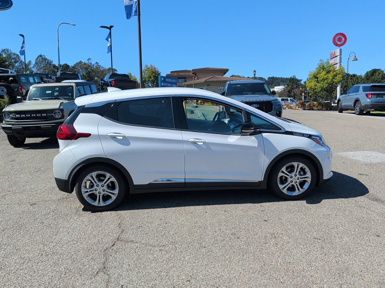 Used 2020 Chevrolet Bolt LT FWD image 10