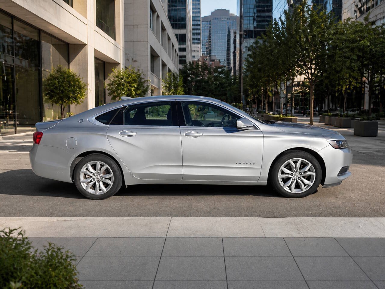 Used 2016 Chevrolet Impala LT w/ Convenience Package FWD image 7