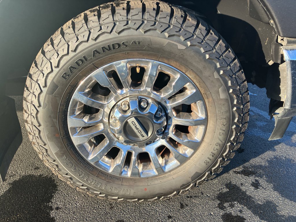 Used 2022 Ford F250 Lariat w/ Chrome Package image 9