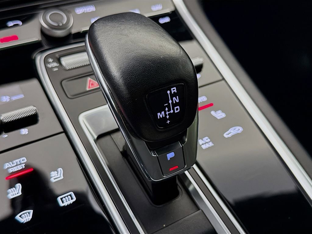 Certified 2017 Porsche Panamera Turbo AWD/4WD image 21