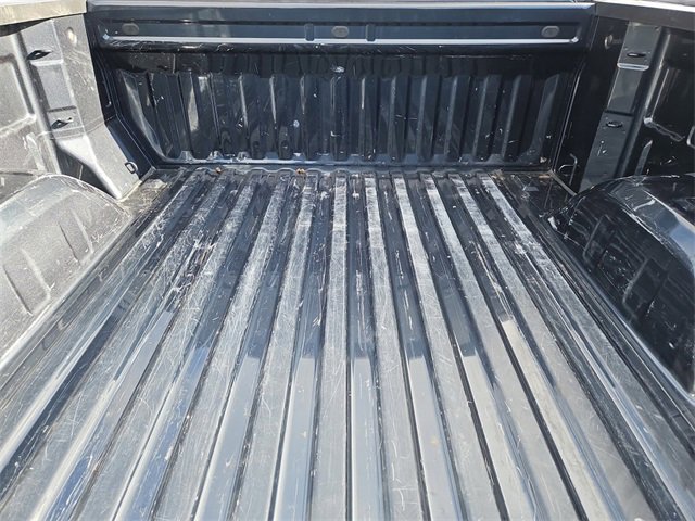 Used 2021 Chevrolet Silverado 1500 LT image 31