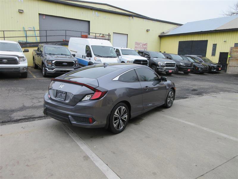 Used 2017 Honda Civic EX-T image 6