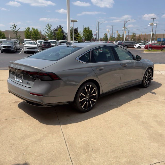 New 2026 Honda Accord Touring image 5