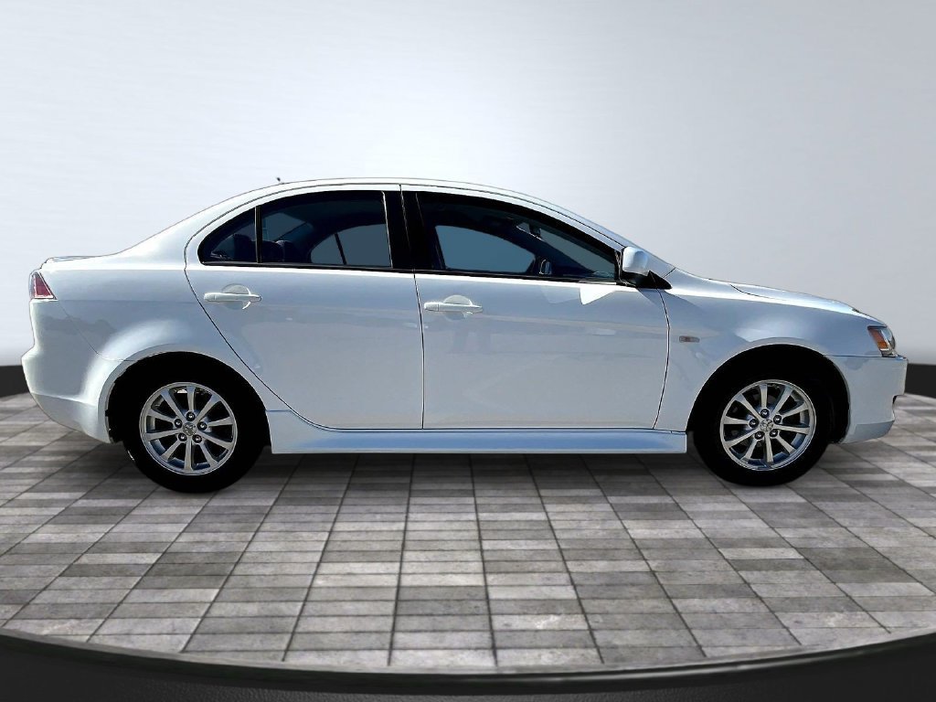 Used 2014 Mitsubishi Lancer ES FWD image 8