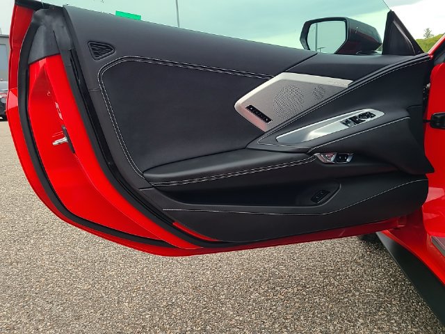 Used 2020 Chevrolet Corvette Stingray Preferred Cpe w/ 2LT Preferred Equipment Group RWD image 13