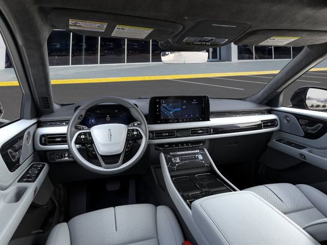 New 2026 Lincoln Aviator Black Label w/ Jet Appearance Package image 9