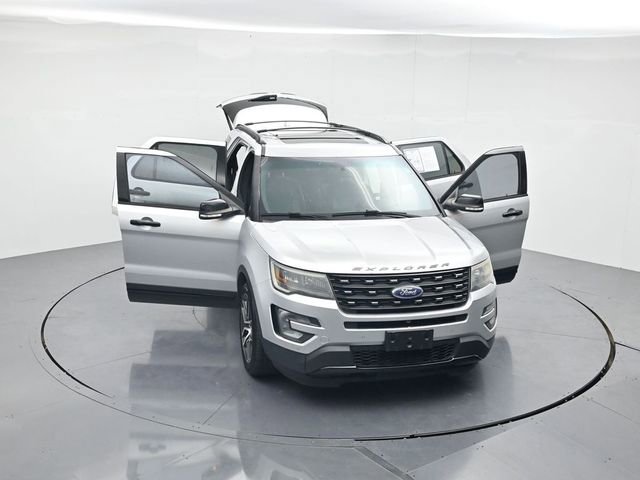 Used 2016 Ford Explorer Sport w/ Equipment Group 401A image 47