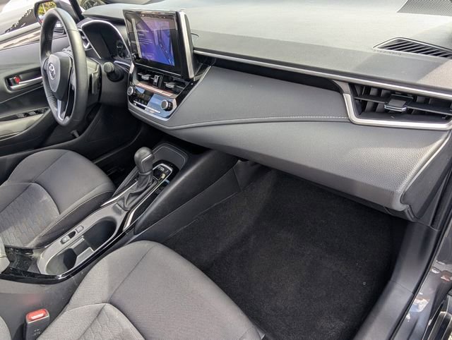 Used 2025 Toyota Corolla SE FWD image 19