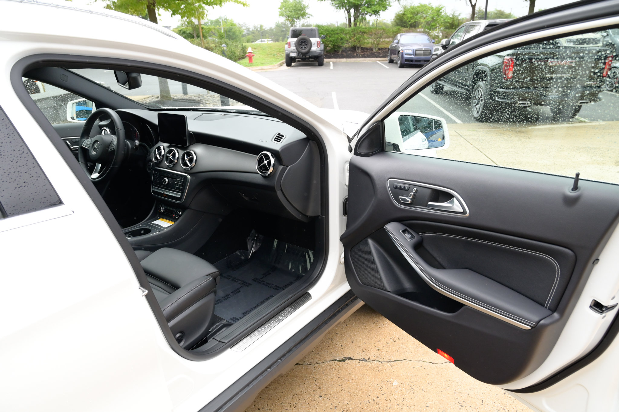 Used 2019 Mercedes-Benz GLA 250 4MATIC image 50