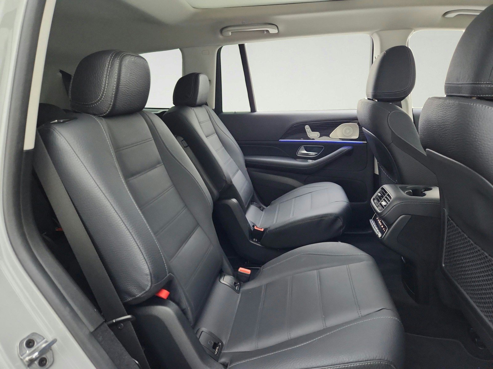 Certified 2024 Mercedes-Benz GLS 450 4MATIC image 32