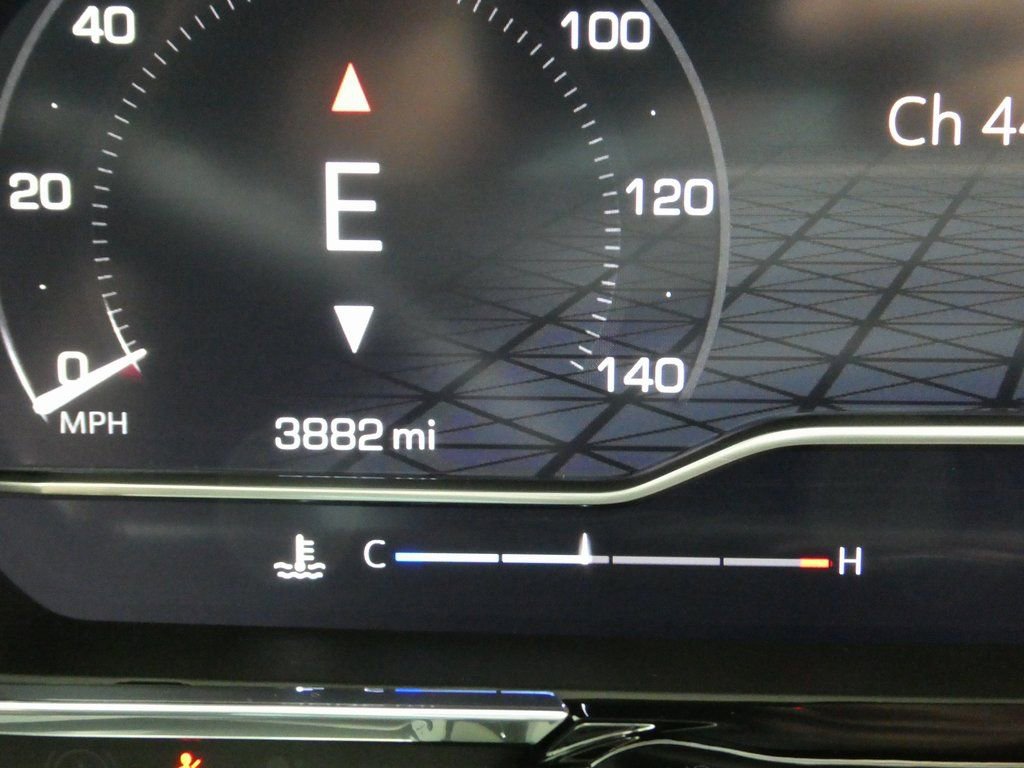 Certified 2025 GMC Sierra 2500 SLT w/ SLT Premium Package image 36