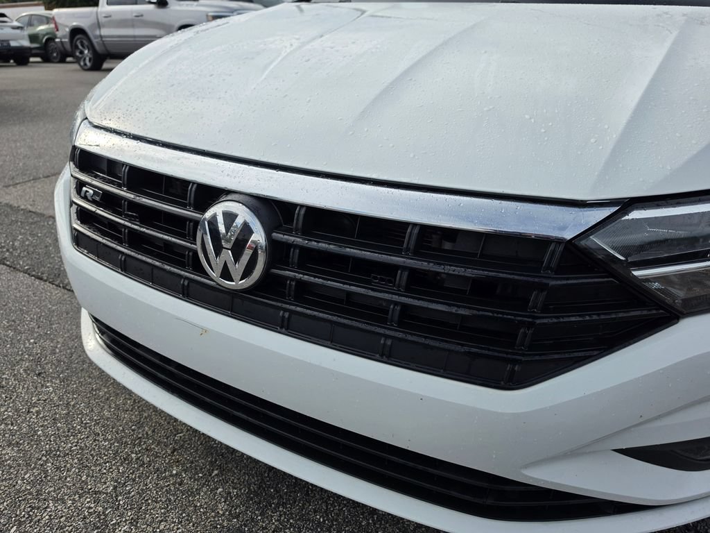 Used 2021 Volkswagen Jetta R-Line w/ R-Line Cold Weather Package FWD image 13