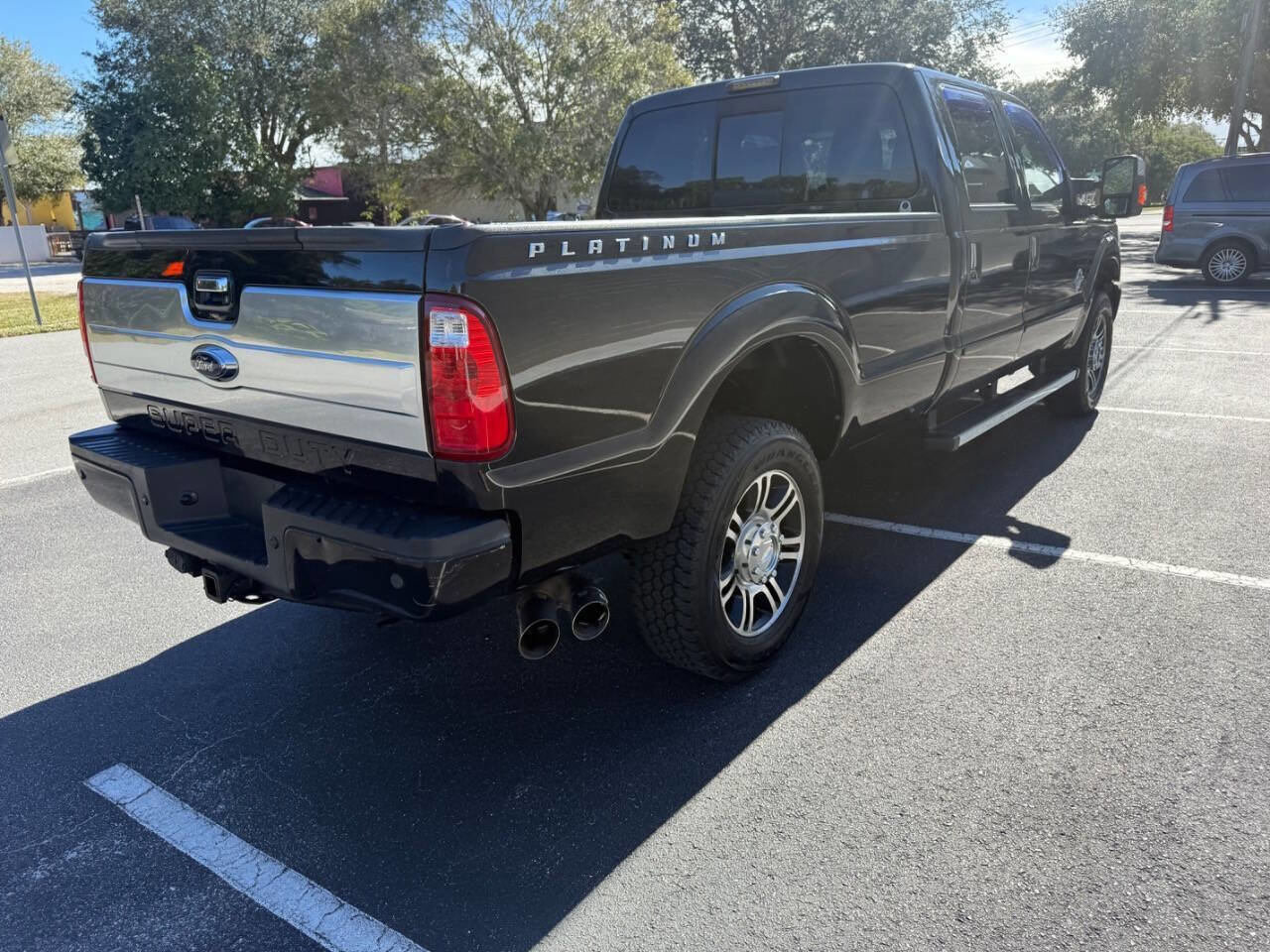 Used 2014 Ford F350 Platinum AWD/4WD image 47