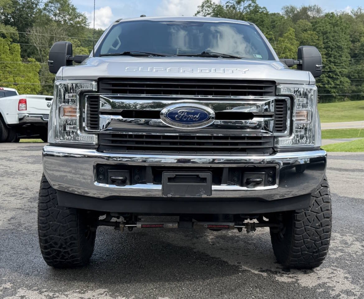 Used 2018 Ford F250 XLT AWD/4WD image 3