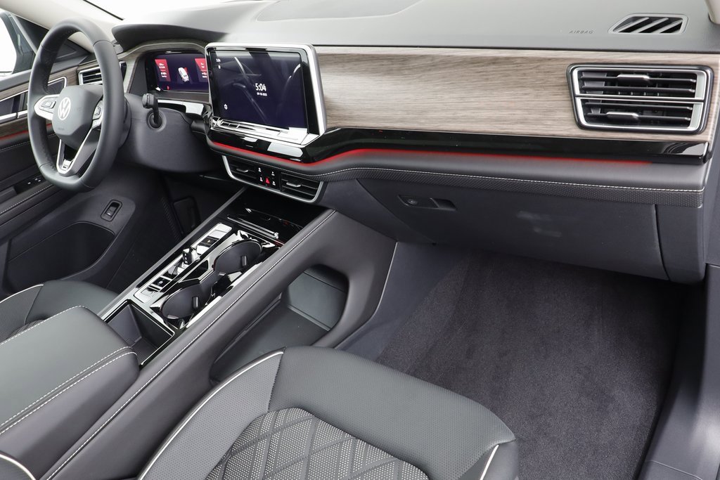 New 2026 Volkswagen Atlas SEL Premium R-Line image 21