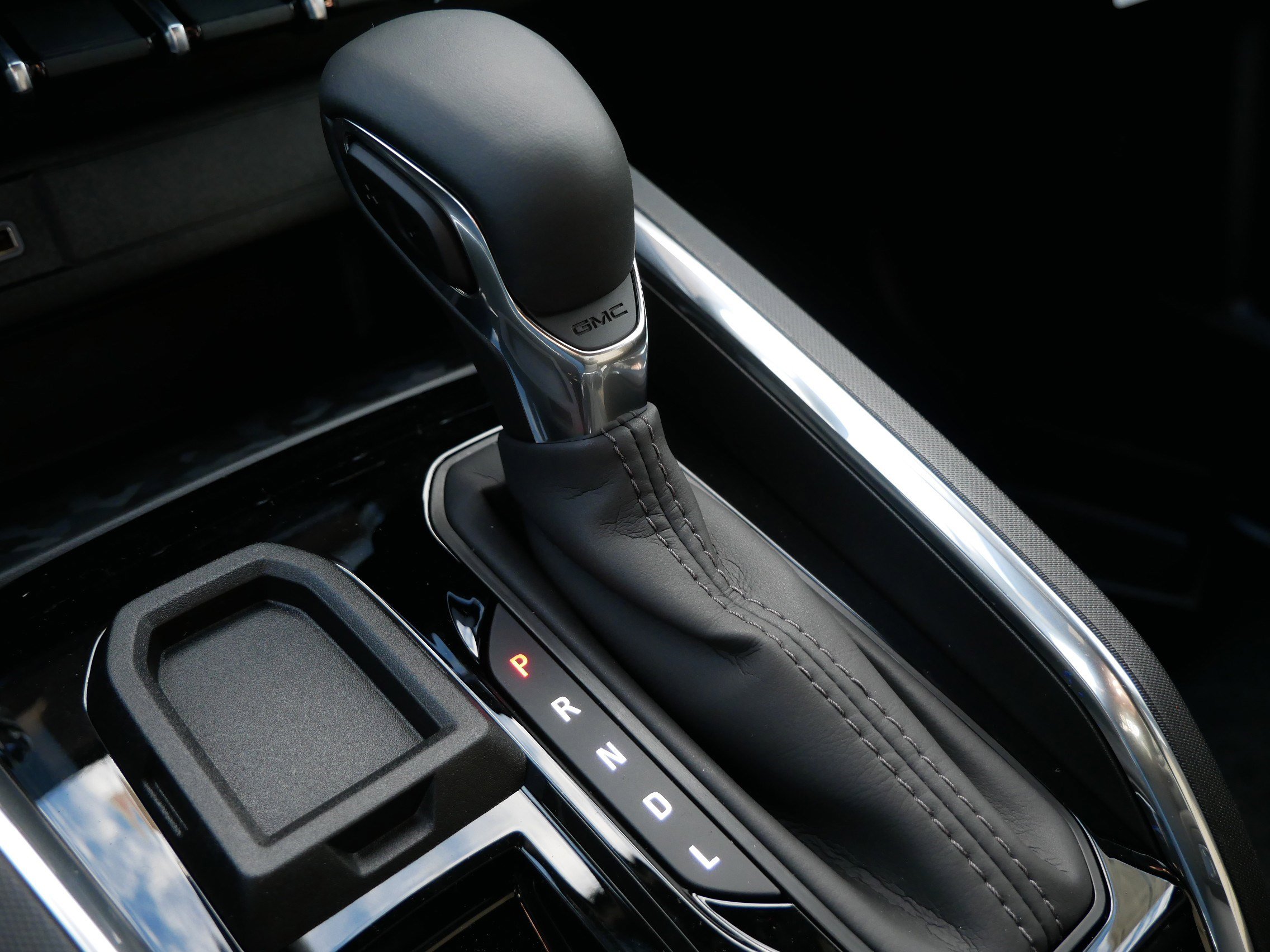 New 2026 GMC Canyon Elevation w/ Convenience Package image 9