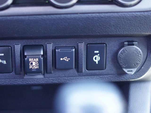 Certified 2021 Toyota Tacoma TRD Off-Road w/ Technology Package image 33