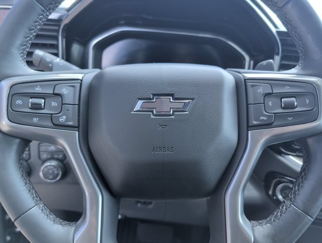 Used 2023 Chevrolet Silverado 1500 RST w/ Convenience Package II AWD/4WD image 16