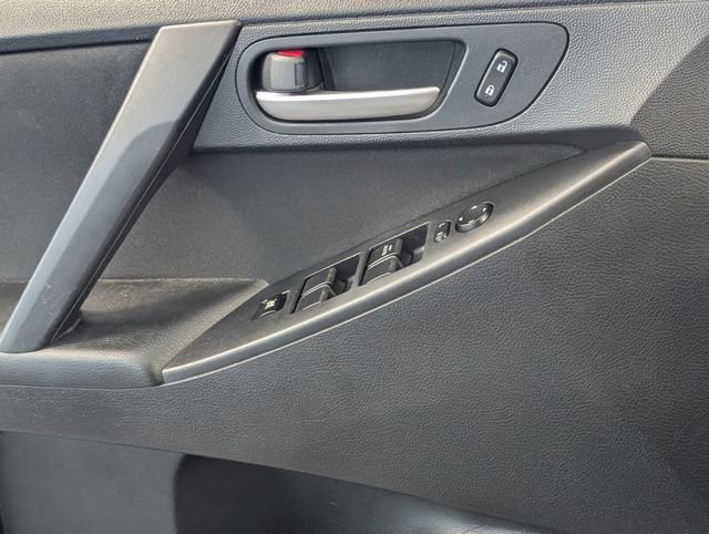 Used 2012 MAZDA MAZDA3 i Touring image 24