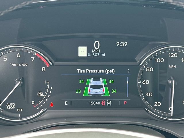 Used 2025 Cadillac XT5 Premium Luxury image 11