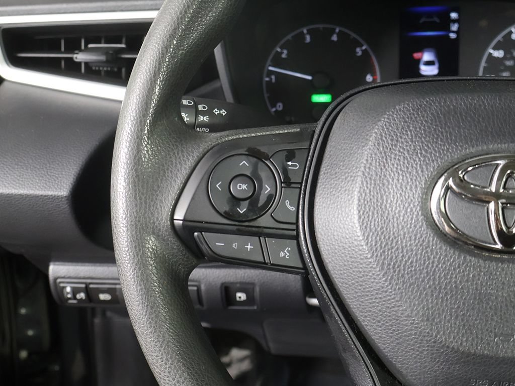 Used 2024 Toyota Corolla LE FWD image 35