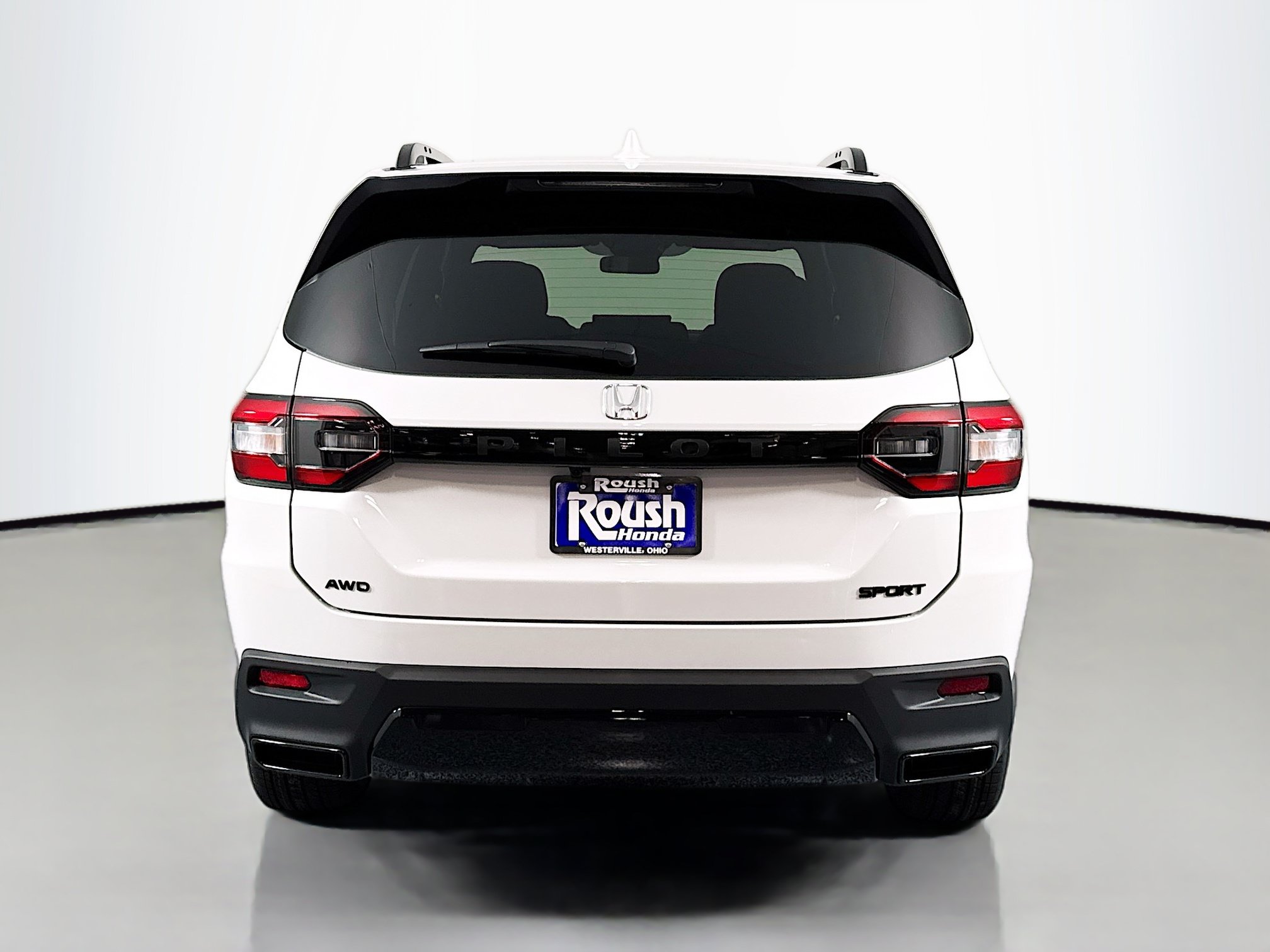 New 2026 Honda Pilot Sport image 6