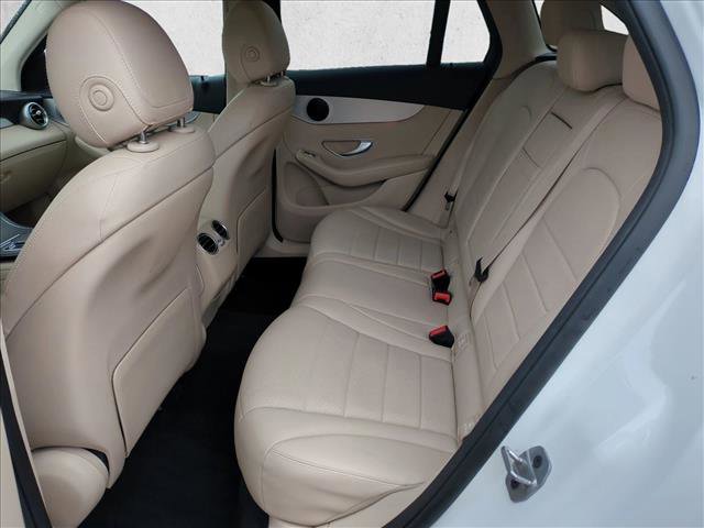 Used 2022 Mercedes-Benz GLC 300 4MATIC w/ Multimedia Package Lite image 19