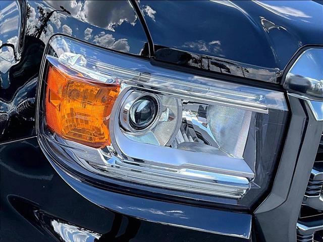 Used 2022 GMC Canyon AT4 w/ Driver Alert Package AWD/4WD image 28