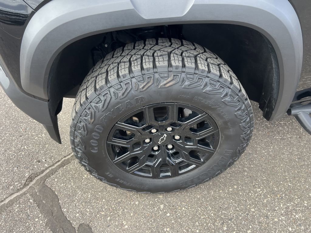 Used 2024 Chevrolet Colorado Trail Boss w/ Advanced Trailering Package image 6