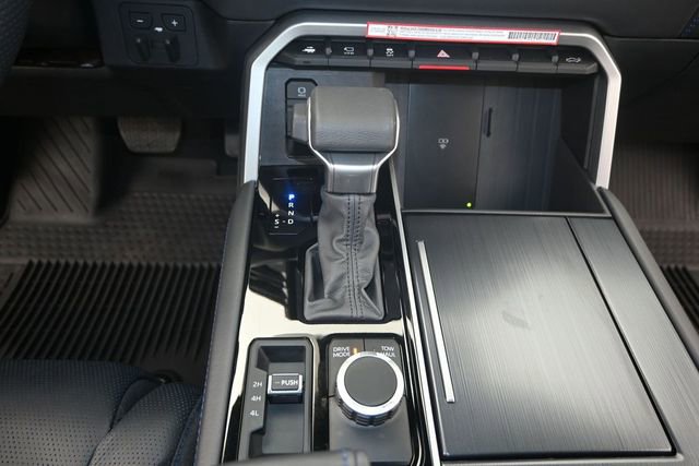 Used 2025 Toyota Tundra Platinum AWD/4WD image 8