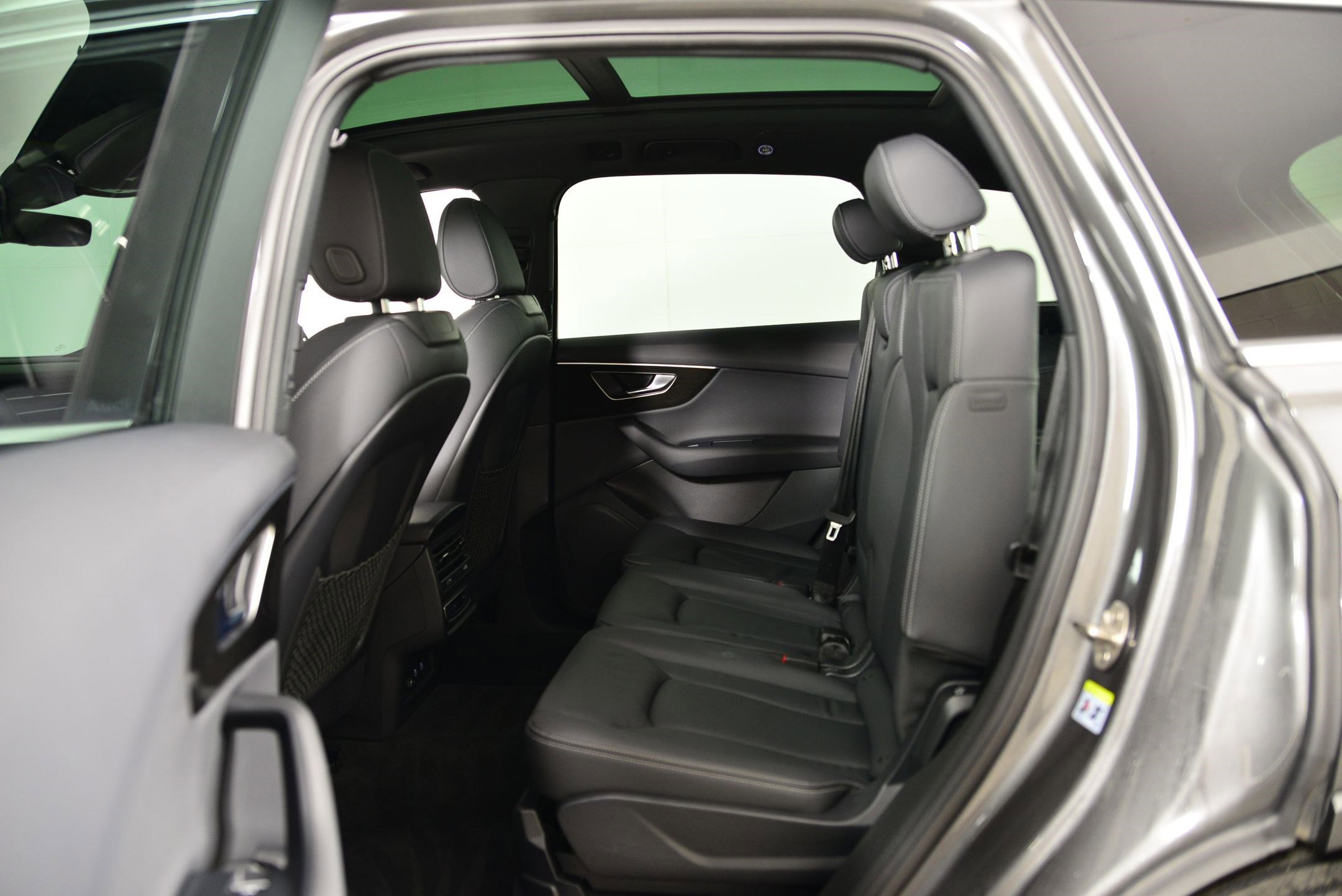 Used 2025 Audi Q7 2.0T Premium w/ Convenience Package image 13