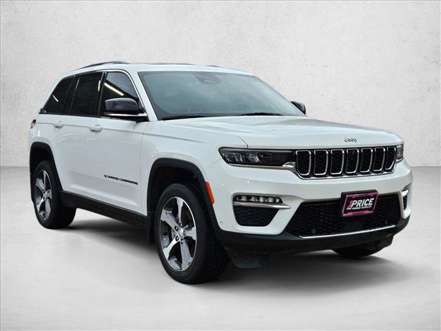 Used 2022 Jeep Grand Cherokee Limited 4xe w/ Luxury Tech Group II AWD/4WD image 3