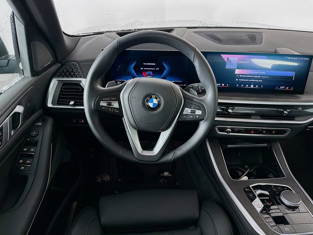 Used 2025 BMW X5 xDrive40i w/ Premium Package AWD/4WD image 31