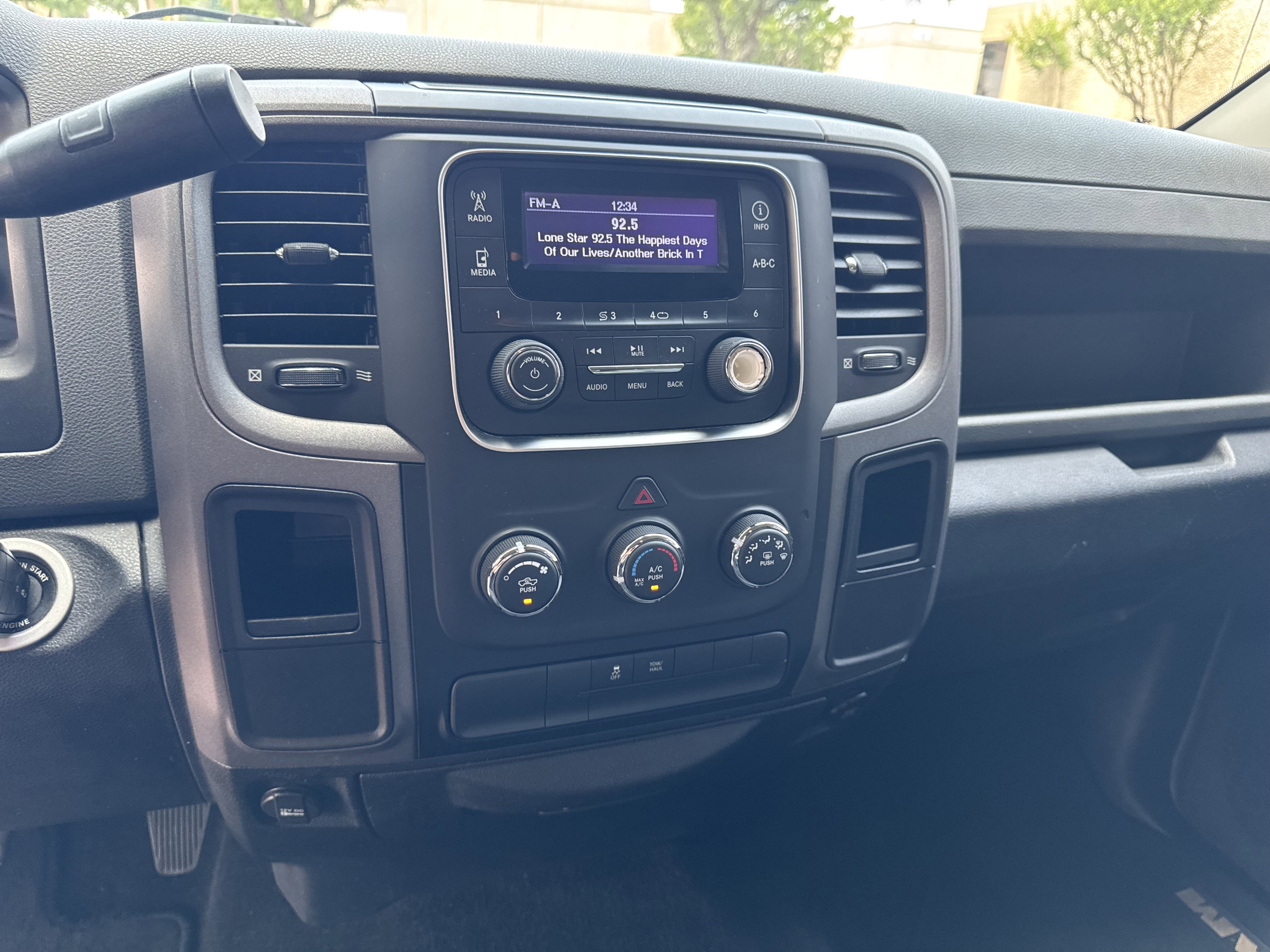 Used 2013 RAM 1500 Express RWD image 18