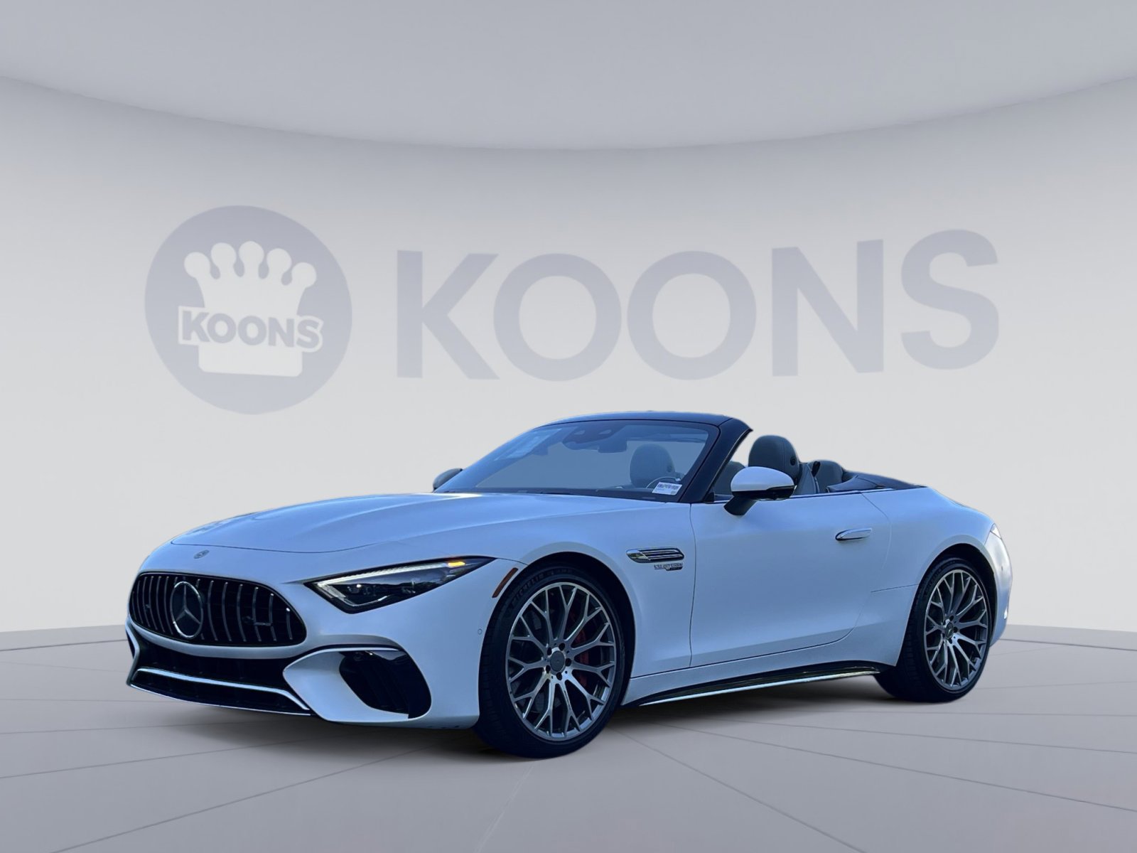 Used 2022 Mercedes-Benz SL 55 AMG 4MATIC image 1