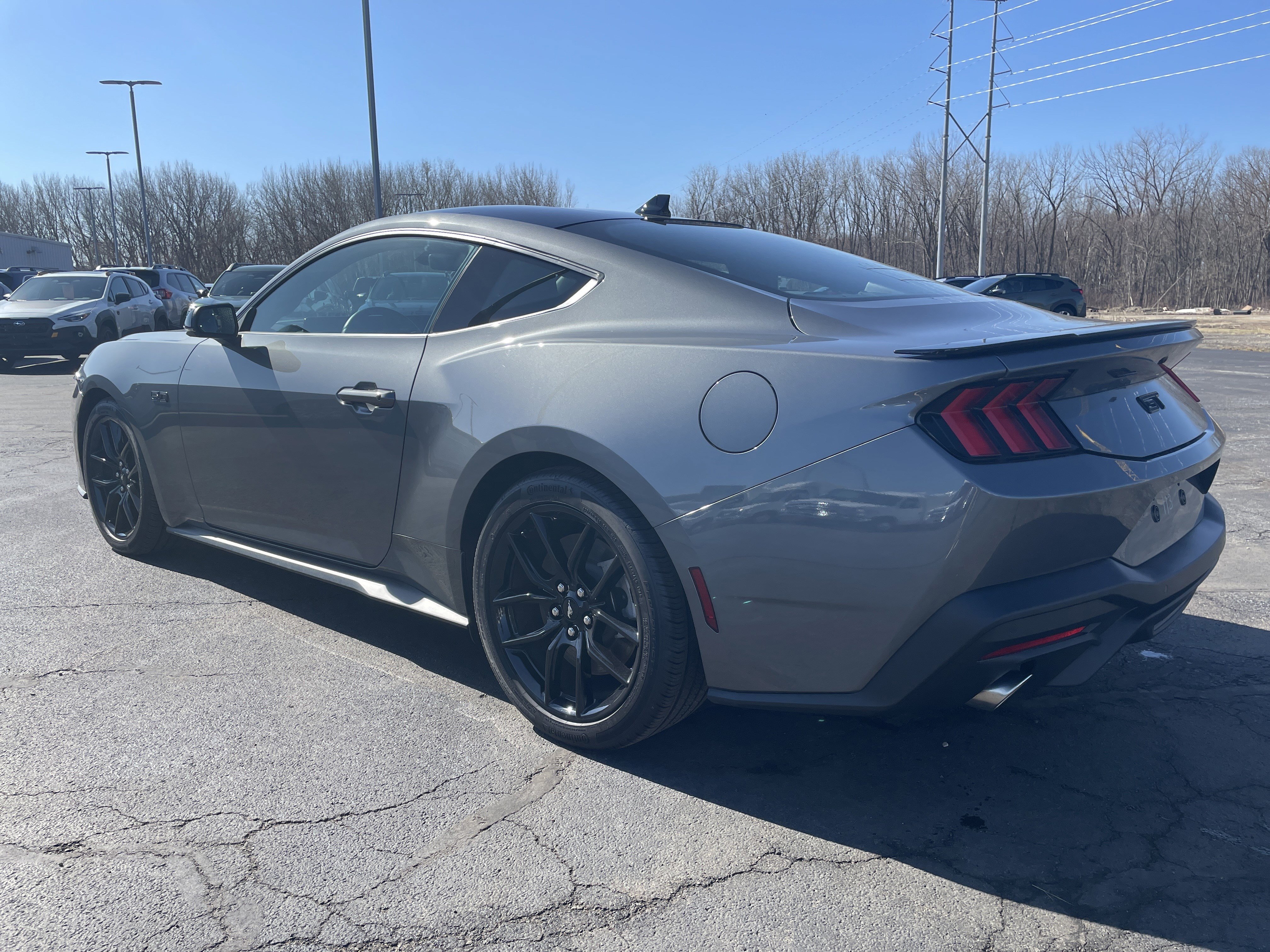 Used 2025 Ford Mustang GT Premium image 3