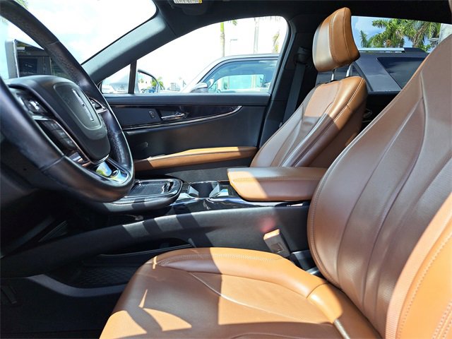 Used 2022 Lincoln Nautilus Reserve image 22