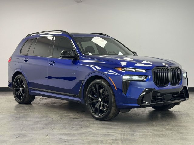 Used 2023 BMW X7 M60i w/ Executive Package AWD/4WD image 6