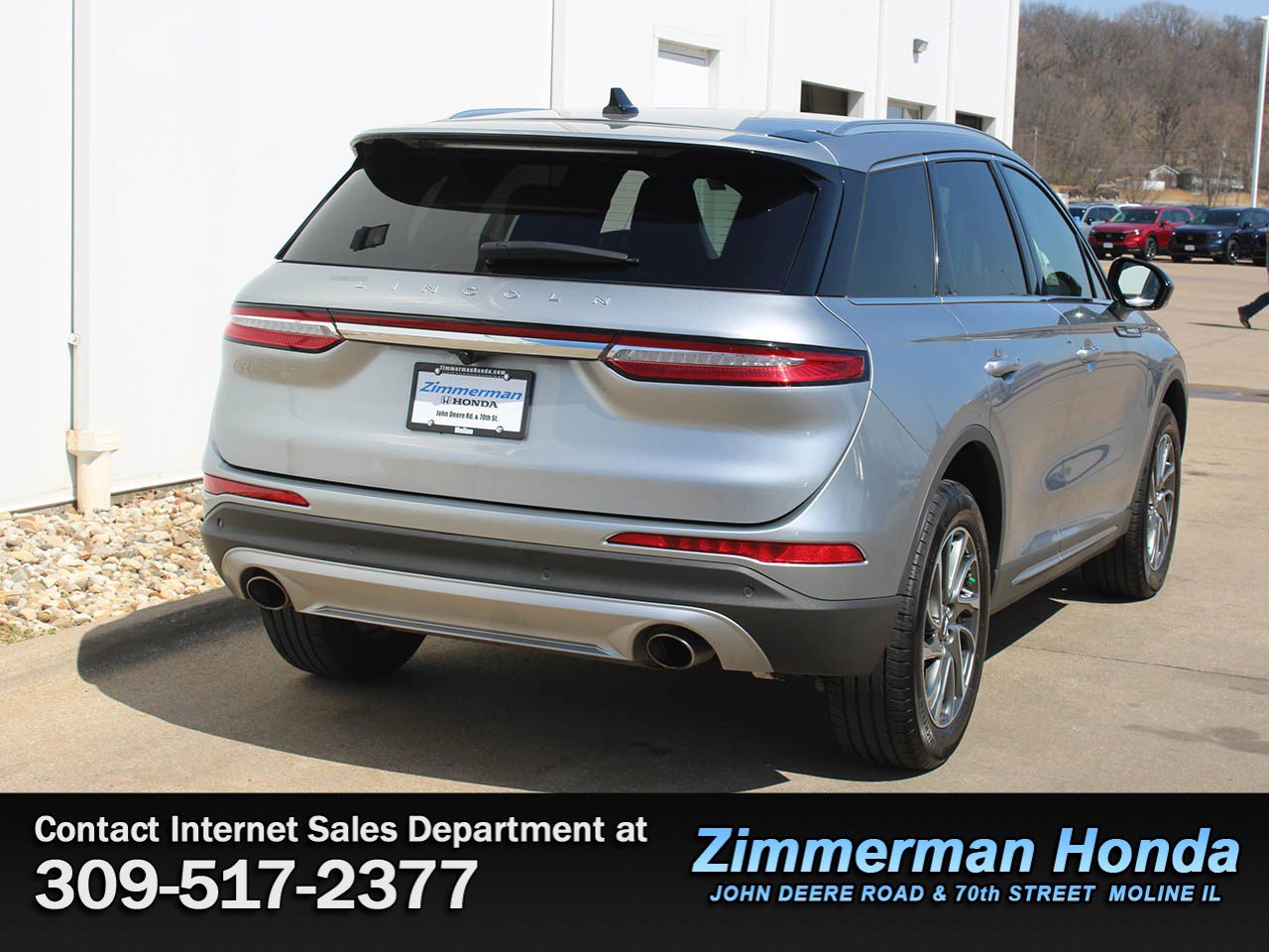 Used 2021 Lincoln Corsair AWD image 2
