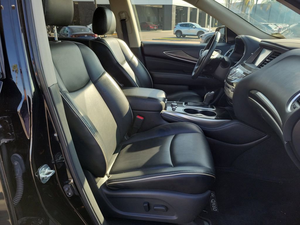 Used 2020 INFINITI QX60 Pure image 16