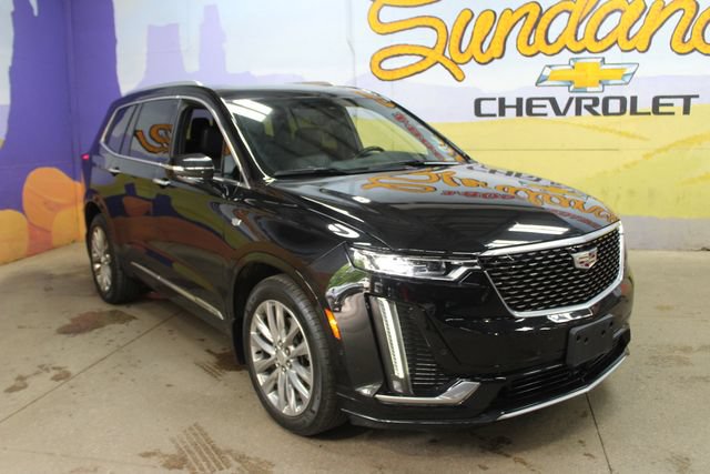 Used 2022 Cadillac XT6 Premium Luxury w/ Platinum Package AWD/4WD image 4