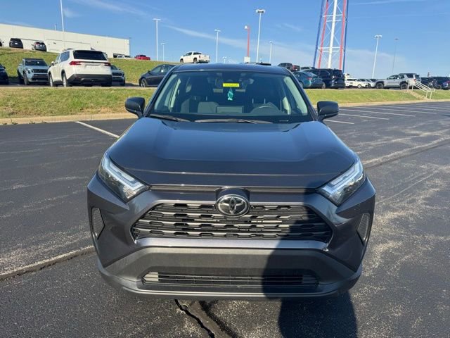 Used 2024 Toyota RAV4 LE image 8