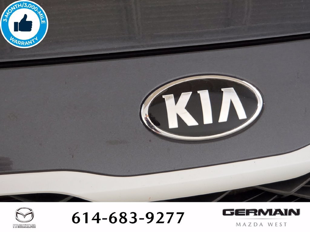 Used 2019 Kia Forte LXS FWD image 15