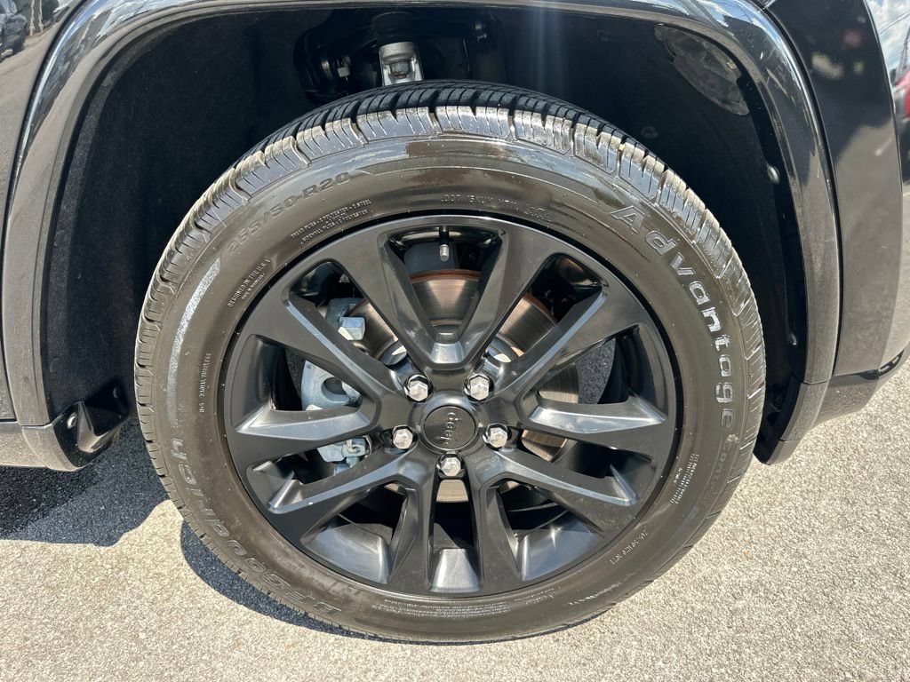 Used 2021 Jeep Grand Cherokee Laredo X RWD image 14