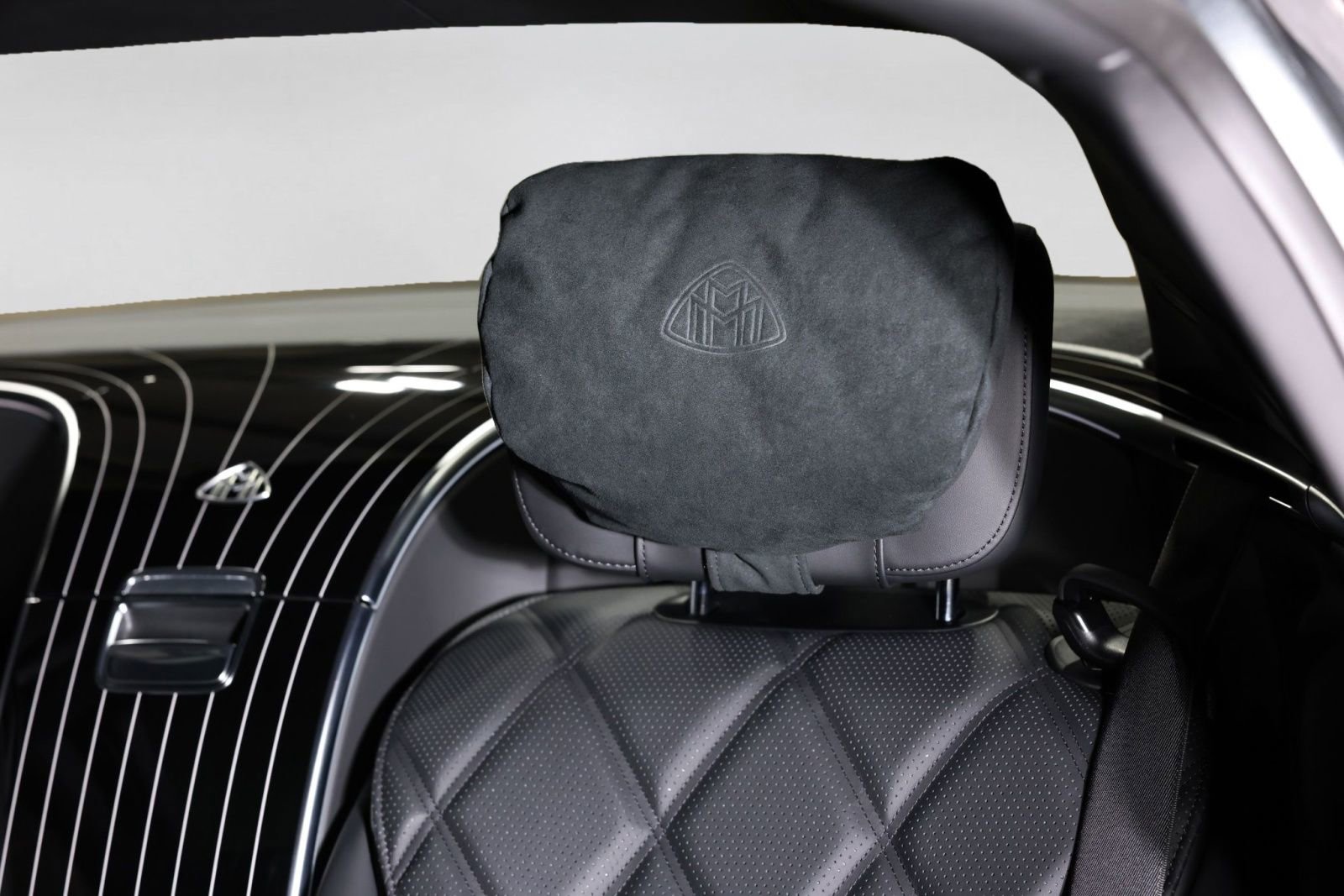 Used 2024 Mercedes-Benz Maybach S 580 4MATIC image 33