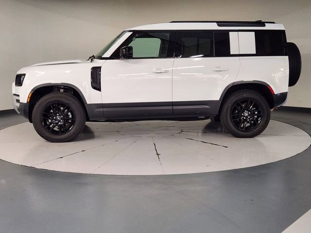 Used 2025 Land Rover Defender 110 S image 5