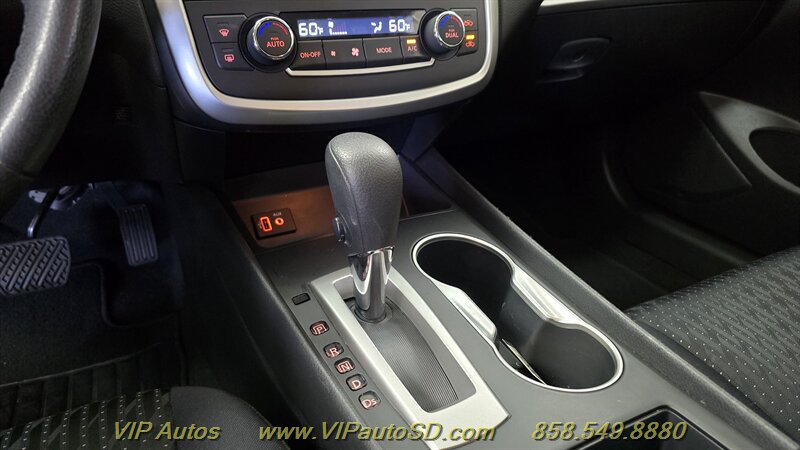 Used 2017 Nissan Altima 2.5 SV FWD image 22