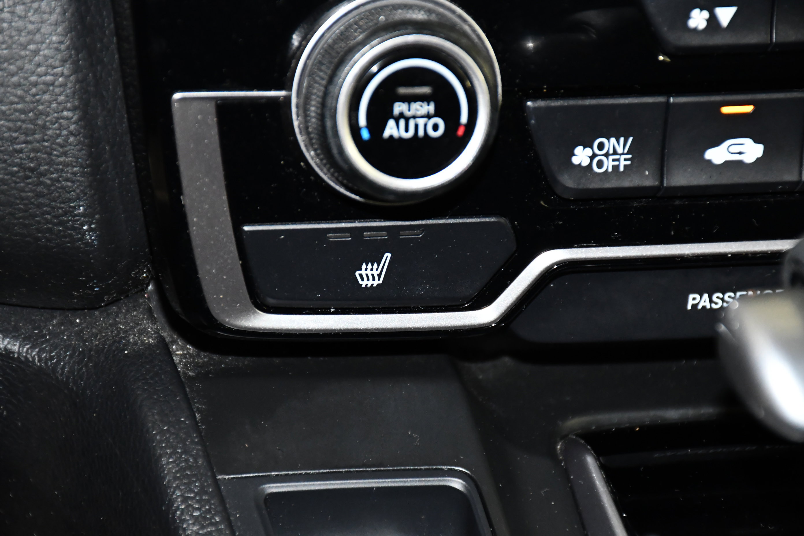 Used 2019 Honda CR-V EX image 30
