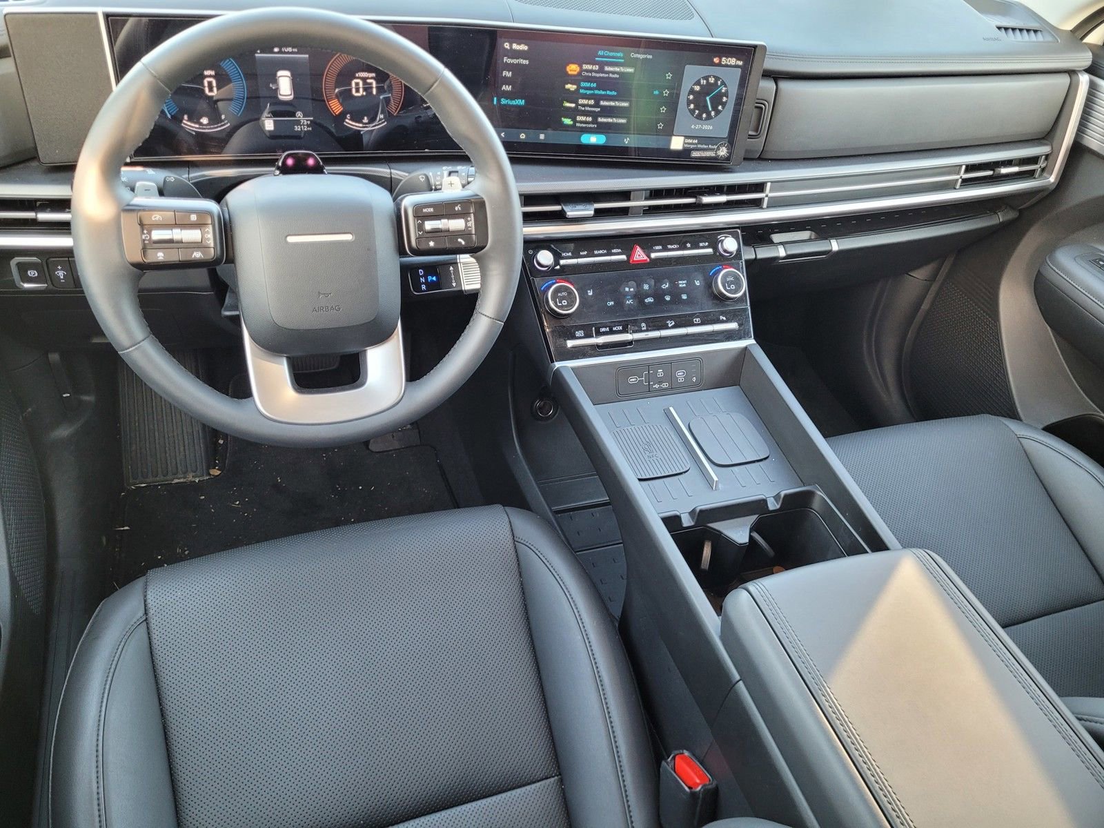 Used 2026 Hyundai Santa Fe SEL FWD image 17