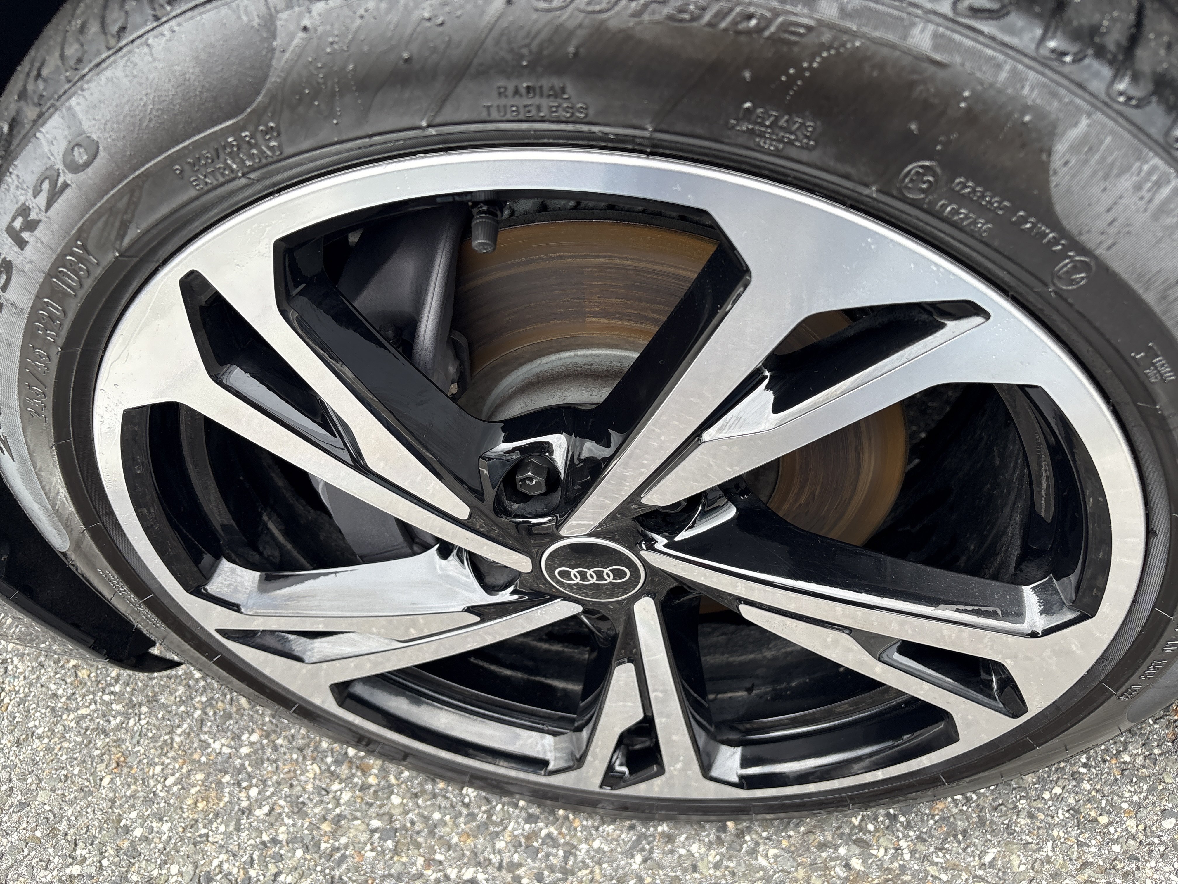 Certified 2023 Audi e-tron GT Premium Plus AWD/4WD image 3